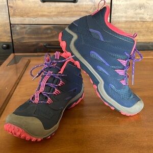 MERRELL Hiking Shoes Size 5